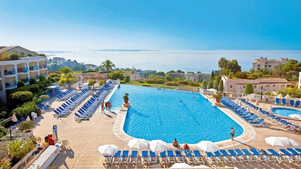 Beautiful Garden Apartment Cote D'Azur Канни Екстер'єр фото